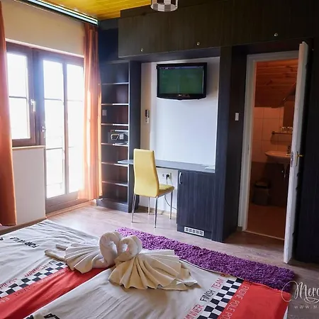 Bed & Breakfast Kamaras Ring House *