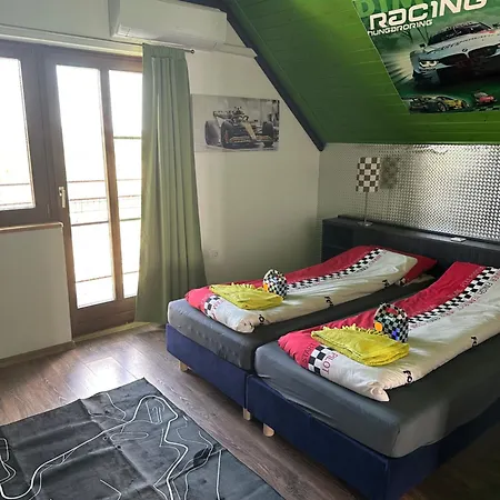 Kamaras Ring House B&B