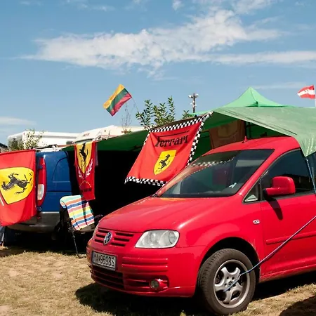 Kamarás Ring House 3* Mogyoród